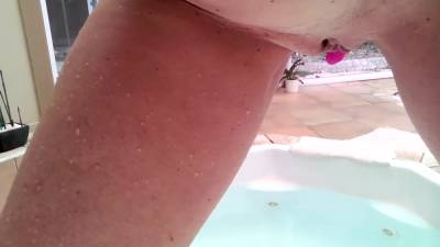 hot German wiife masturbating in the pool outside - hclips.com - Germany