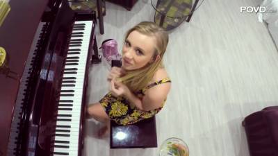 Bailey Brooke - Bailey Brooke - Piano Lesson Ends Up With Big Purple-headed Cock Blowjob - txxx.com