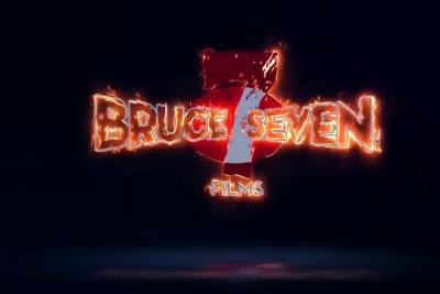 Bruce VII (Vii) - BRUCE SEVEN - Caressa Savage-Charlie-Roxanne Hall - icpvid.com