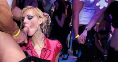 Hawt darlings are driving men crazy with hungry needs - icpvid.com