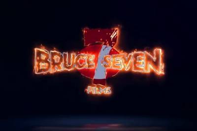 Bruce VII (Vii) - BRUCE SEVEN - Barbara Doll-Lia Baren-Melanie Moore-Tianna - icpvid.com