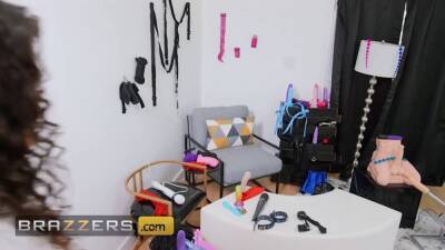 Charles Dera Catches Victoria Voxxx Playing With Dildos & Gives Her A Good Hard Fucking - sexu.com