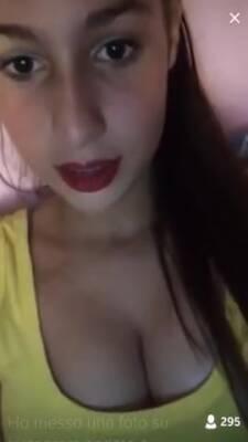 Italian Girl Showing Her Cleavage - hclips.com - Italy