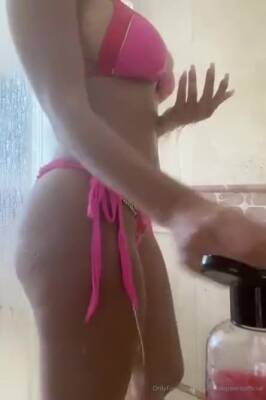 Nude Shower Video Leaked - hclips.com