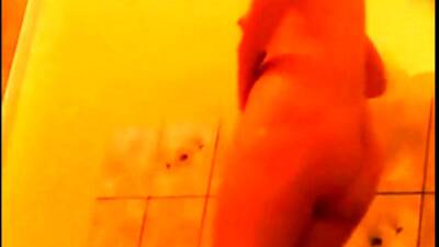 spying on my small breasted Italian sister 20 - icpvid.com - Italy