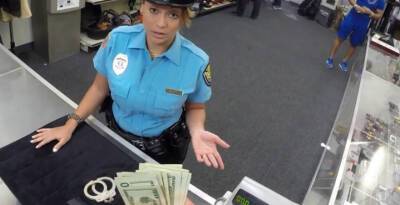 Hot and sexy latina security gets hardcore pounding in exchange of cash - sunporno.com