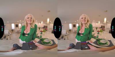 VRHUSH Lisey Sweet is ready to celebrate St Patricks Day - txxx.com