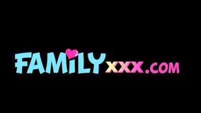 I cant wait to enjoy my beautiful big tits stepdaughter - icpvid.com