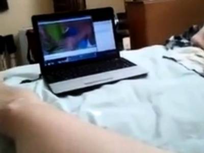 Jacking watching xham porn with cumshot and cum play - nvdvid.com