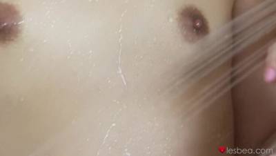 Anny Aurora - Katana - Asian and Blonde Girls Share a Bath - porntry.com