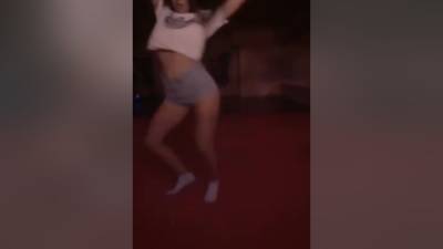 Russian Teen Twerking In Shorts - hclips.com - Russia