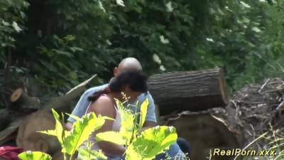 Chubby Babe Gets Fucked In The Forest - hclips.com