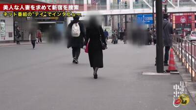 ネット番組と称して街行く美人奥様に接近巧みに口説いて人妻喰い - upornia.com - Japan