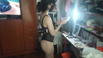 Finds His Stepsister Filming In Colombian Underwear - hclips.com - Colombia