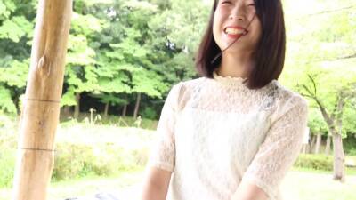 Interview her in a quiet park - txxx.com - Japan