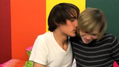 Adorable young twinks Miles Pride and Dean Holland ass fuck - drtuber.com