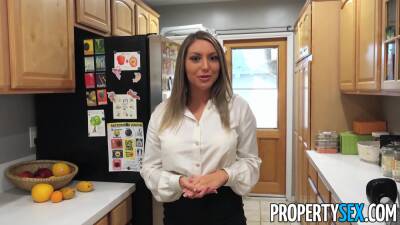 Blonde Real Estate Agent With Big Natural Boobs Makes Sex Video With Client - upornia.com