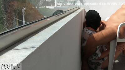 Public Blowjob On Sunny Balcony Makes Him Cum Fast While Strangers Walking By During His Cumshot - upornia.com