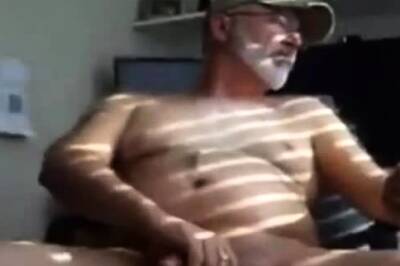 Hot silver daddy bear cum with toy - nvdvid.com