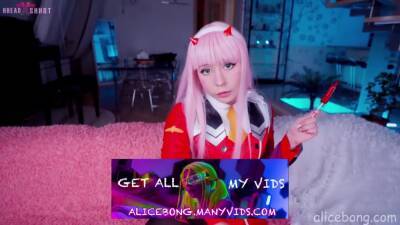 Alice - Alice Bong In My Wet Pussy Loves Big Adult Toys - hclips.com