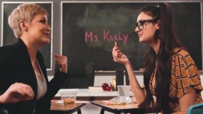 Eliza Ibarra - Ryan Keely - Mature Teacher Lesbian With Eliza Ibarra And Ryan Keely - upornia.com