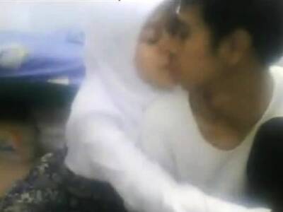 indonesian couple making love jilbab tudung - drtuber.com - Indonesia