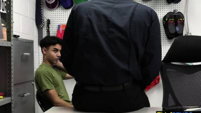BBC LP officer interrogating two teen perps bareback - nvdvid.com