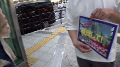 街行く二十歳の女子大生を素人ナンパ！料理に挑戦する企画を装い自宅にお邪魔して即ハメ - txxx.com - Japan