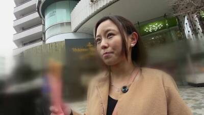 巨乳美女が膣内を何度もチ○ポで擦られイキ狂う - upornia.com - Japan