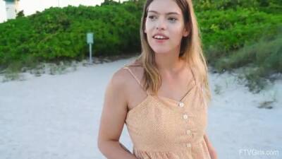 Magnificent bikini model, Leah got naked on the beach and did some nude posing and teasing - sunporno.com