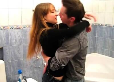 Romantic russian Angela gets fucked nicely - nvdvid.com - Russia