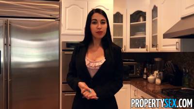 Propertysex rocket scientist bangs good-looking real estate agent - sexu.com