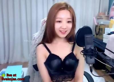 Asian lovely camgirl camgirl plays her boobs - pornoxo.com