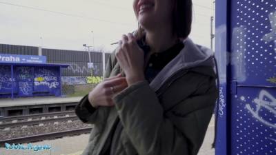 Train Station smoker gets her tits out to pay the fine - sexu.com
