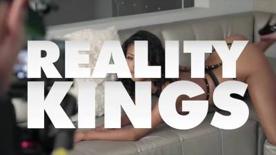 Michael Vegas - Reality Kings RK Prime Michael Vegas Gizelle Blanco Riding the Table - hotmovs.com