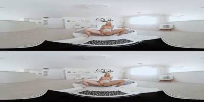 VR PORN-BRIDGETTE B SEXY MOM HAVING SEX WITH THE POOL BOY - ah-me.com - Spain