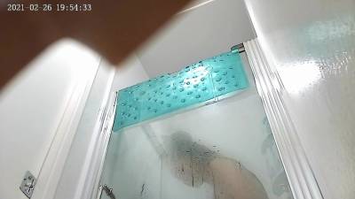 Real amateur Japanese wife in shower - voyeurhit.com - Japan