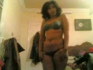 Hot Egyptian Milf Dance and Show her sexy Body - ah-me.com - Egypt