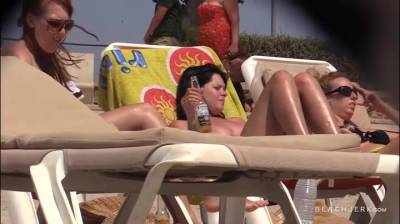 Big Brunette Tits - BeachJerk - hclips.com