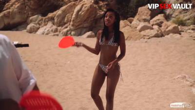 PORNDOE PEDIA - Noe Milk and Antonio Ross - Ebony Latina Hok Up With Daddy At The Beach - sexu.com