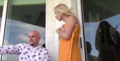 Spying And Fucking My Step Sister Outdoors Family Cum - hotmovs.com