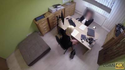 Karol Nunca Rechazara La Oferta Sexual Si Le Pagan Bien - hotmovs.com - Czech Republic