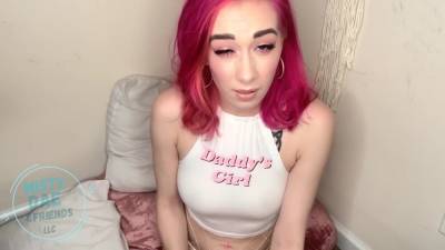 Daddys Girl - Hot Pink Sub Fucks Herself While Singing - hclips.com