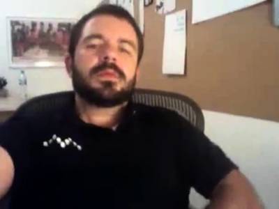 Maduro bonito e tesudo na punheta - drtvid.com