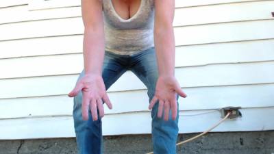 Seeping In My Jeans On The Back Step - TacAmateurs - hclips.com