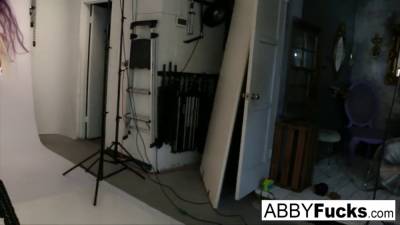 Abigail Mac - Music tease of a photo shoot with Abigail Mac - sexu.com