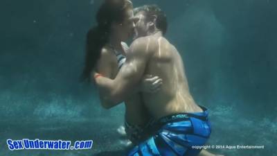 Kendra Cole - Kinky Underwater Intercourse - Kendra Cole - upornia.com