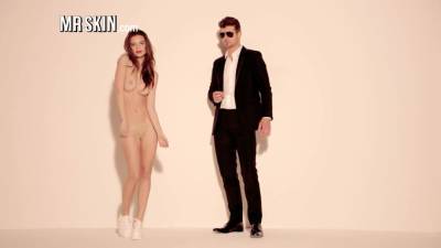 Skin - Emily Ratajkowski's Clothes are Gone in Gone Girl - Mr.Skin - hotmovs.com