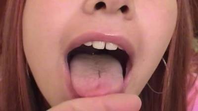Tender Teenager Has a Lollipop Pushed Into Her Pussy - sunporno.com - Usa