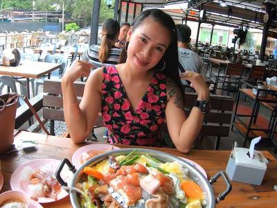 First time out for dinner since Covid hit and wild horny sex at home after - txxx.com - Thailand